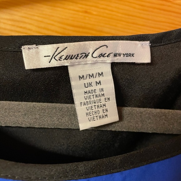 Kenneth Cole printed top - blue and black - Picture 2 of 4